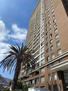 Edificio cerca de playa cavancha y Brava